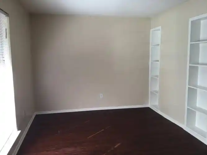 Rental by Apartment Wolf | Monticello Square | 5312 Clarewood Dr, Houston, TX 77081 | apartmentwolf.com