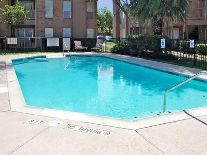 Rental by Apartment Wolf | Coventry Park | 9401 Coventry Sq Dr, Houston, TX 77099 | apartmentwolf.com