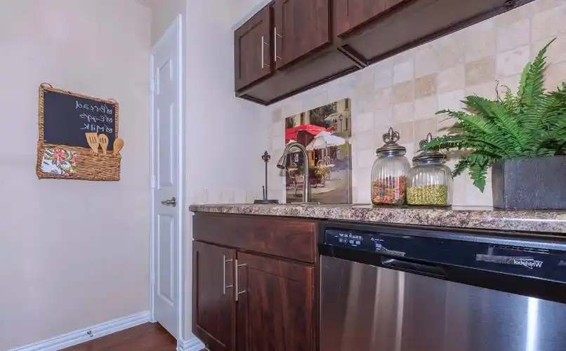 Rental by Apartment Wolf | Windhaven Park | 6201 Windhaven Pky, Plano, TX 75093 | apartmentwolf.com