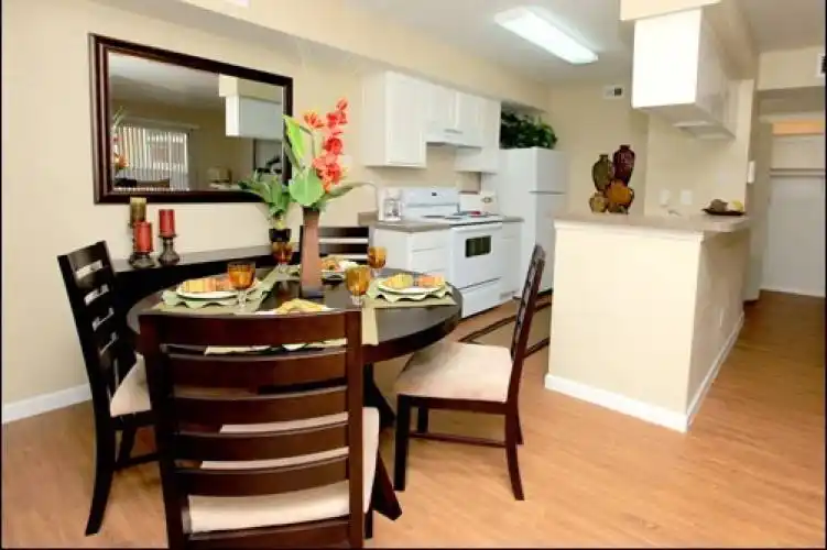 Rental by Apartment Wolf | Villa Ana | 10101 W Sam Houston Pkwy, Houston, TX 77099 | apartmentwolf.com