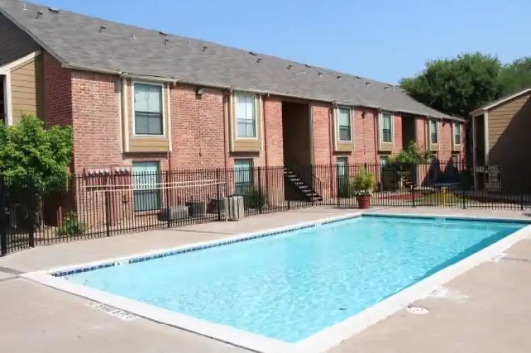 Rental by Apartment Wolf | Villa Ana | 10101 W Sam Houston Pkwy, Houston, TX 77099 | apartmentwolf.com