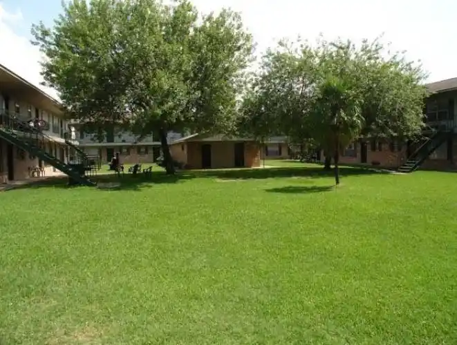 Rental by Apartment Wolf | Deer Park Gardens | 7329 Carrie Ln, Deer Park, TX 77536 | apartmentwolf.com