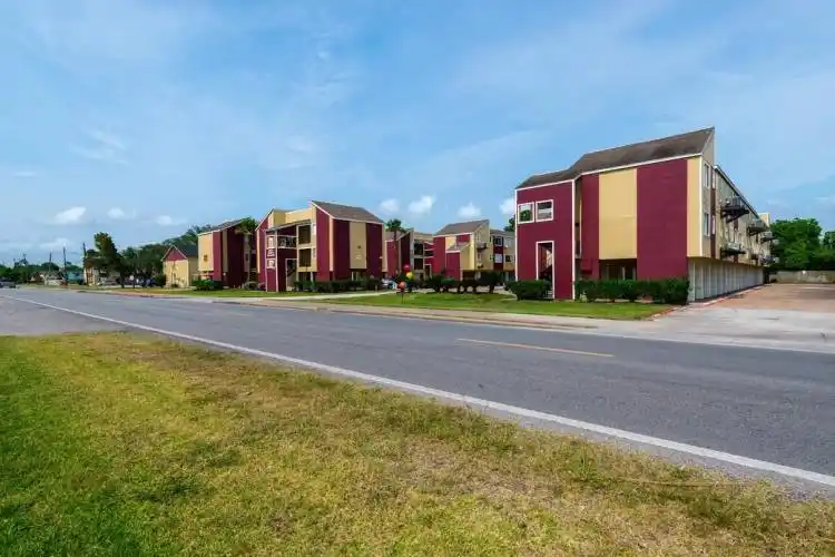 Rental by Apartment Wolf | Delta Residence Communities | 3030 Highway 146 S, La Porte, TX 77571 | apartmentwolf.com