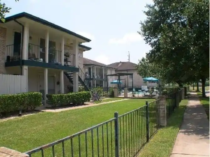 Rental by Apartment Wolf | Langham Creek Apartments | 6230 Rumford Ln, Houston, TX 77084 | apartmentwolf.com