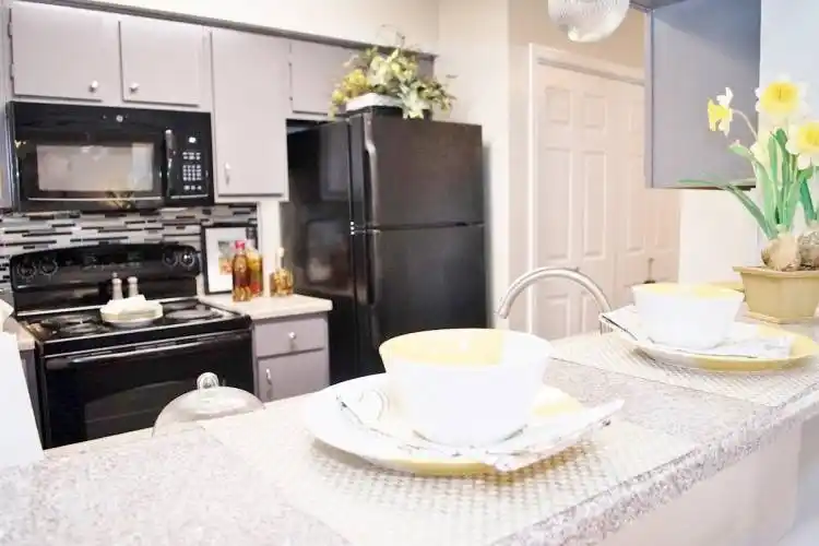 Rental by Apartment Wolf | Oak Bend Place | 915 Baker Dr, Tomball, TX 77375 | apartmentwolf.com