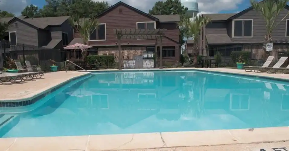 Rental by Apartment Wolf | Oak Bend Place | 915 Baker Dr, Tomball, TX 77375 | apartmentwolf.com