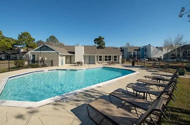 Rental by Apartment Wolf | Whispering Winds | 2902 Whispering Winds Dr, Pearland, TX 77581 | apartmentwolf.com