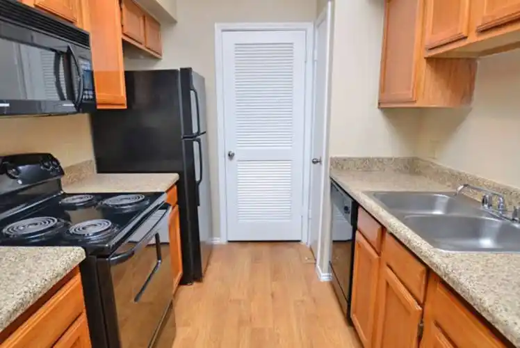 Rental by Apartment Wolf | Cottages of Cypresswood | 7203 Oakwood Glen Blvd, Spring, TX 77379 | apartmentwolf.com