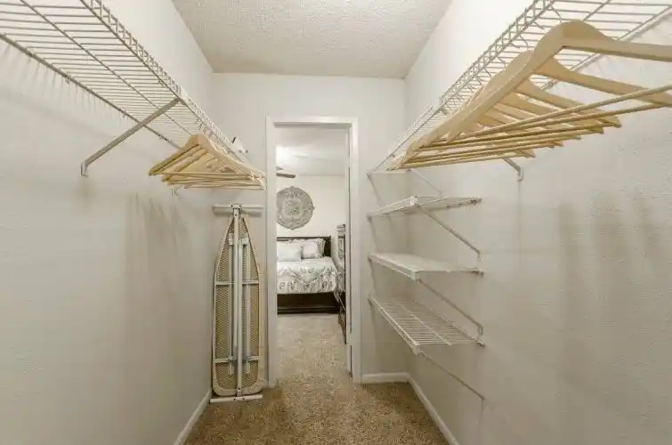 Rental by Apartment Wolf | El Dorado View | 240 El Dorado Blvd, Webster, TX 77598 | apartmentwolf.com