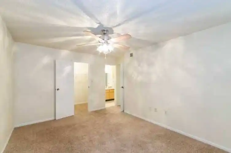 Rental by Apartment Wolf | Piper's Cove | 270 El Dorado Blvd, Webster, TX 77598 | apartmentwolf.com