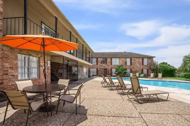 Rental by Apartment Wolf | Parkside Place Apartments | 3101 Spencer Hwy, Pasadena, TX 77504 | apartmentwolf.com