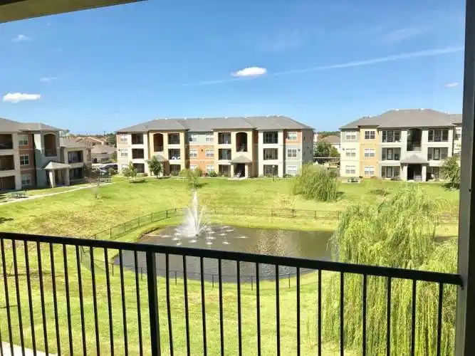 Rental by Apartment Wolf | Oxford at Country Club | 2800 W Baker Rd, Baytown, TX 77521 | apartmentwolf.com