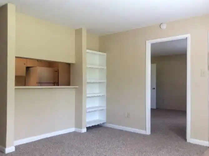 Rental by Apartment Wolf | Bay Oaks | 1700 Bob Smith Rd, Baytown, TX 77521 | apartmentwolf.com