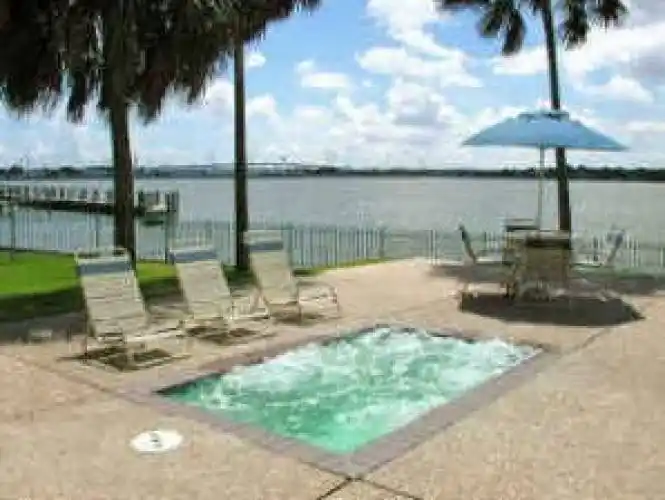 Rental by Apartment Wolf | Pirates Landing | 2727 Nasa Road 1, Seabrook, TX 77586 | apartmentwolf.com