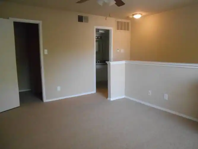 Rental by Apartment Wolf | Shor on Clear Lake | 3010 E NASA Pky, Seabrook, TX 77586 | apartmentwolf.com