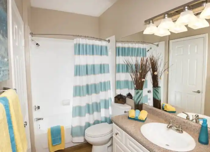 Rental by Apartment Wolf | Crescent Cove At Lakepointe | 801 Hebron Pky, Lewisville, TX 75057 | apartmentwolf.com