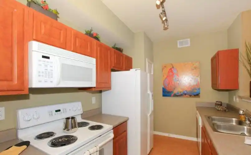 Rental by Apartment Wolf | Avery | 350 Continental Dr, Lewisville, TX 75067 | apartmentwolf.com