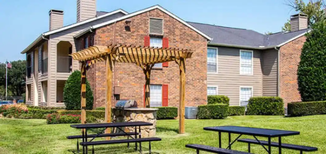 Rental by Apartment Wolf | Villas At Waterchase | 165 N Old Orchard Ln, Lewisville, TX 75067 | apartmentwolf.com