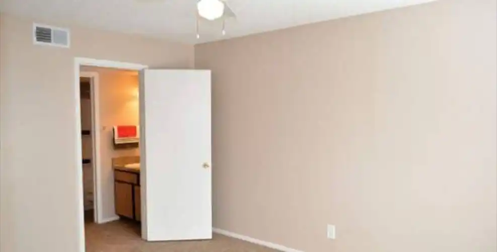 Rental by Apartment Wolf | Autumn Breeze Apartments | 1679 S State Highway 121, Lewisville, TX 75067 | apartmentwolf.com