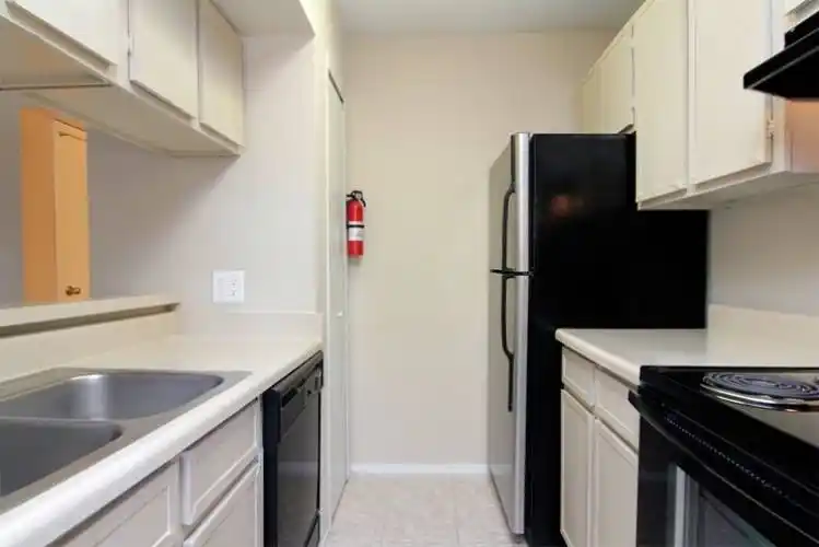 Rental by Apartment Wolf | Timbers of Pine Hollow | 2020 Plantation Dr, Conroe, TX 77301 | apartmentwolf.com