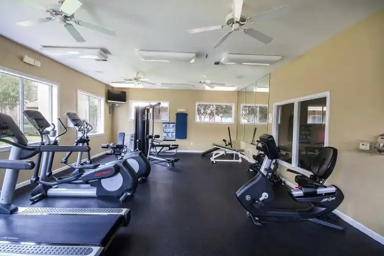 Rental by Apartment Wolf | Heritage at Hooper Hill Apartments | 901 Wilson Rd, Conroe, TX 77301 | apartmentwolf.com