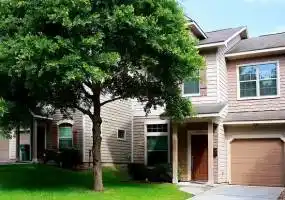 Rental by Apartment Wolf | Woodgate Townhomes | 36 Woodland Hills Dr, Conroe, TX 77303 | apartmentwolf.com