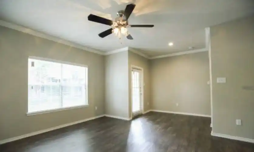 Rental by Apartment Wolf | The Enclave at Stonebrook | 8083 Stonebrook Pky, Frisco, TX 75034 | apartmentwolf.com