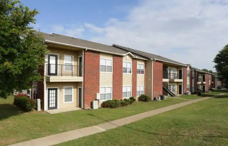 Rental by Apartment Wolf | Stonebrook Village Apts | 7500 Rolling Brook Dr, Frisco, TX 75034 | apartmentwolf.com