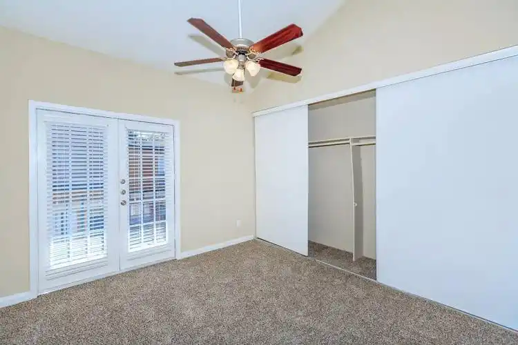 Rental by Apartment Wolf | Carriage Place Apartments | 505 Wells Fargo Dr, Houston, TX 77090 | apartmentwolf.com