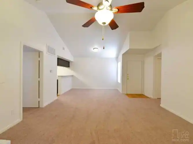 Rental by Apartment Wolf | Emerald Cove Apartments | 16700 Kuykendahl Rd, Houston, TX 77068 | apartmentwolf.com