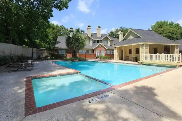 Rental by Apartment Wolf | Tranquility Grove Townhomes | 15455 Ella Blvd, Houston, TX 77090 | apartmentwolf.com