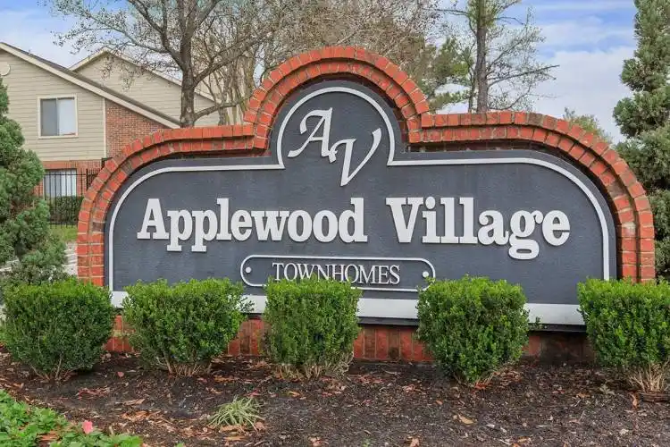 Rental by Apartment Wolf | Tranquility Grove Townhomes | 15455 Ella Blvd, Houston, TX 77090 | apartmentwolf.com