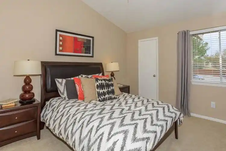 Rental by Apartment Wolf | Tranquility Grove Townhomes | 15455 Ella Blvd, Houston, TX 77090 | apartmentwolf.com