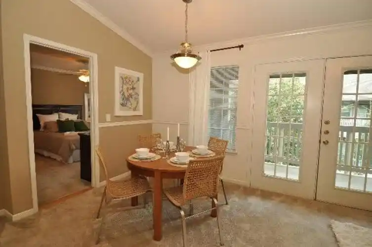 Rental by Apartment Wolf | Lakeview Estate | 1699 Romano Park Ln, Houston, TX 77090 | apartmentwolf.com