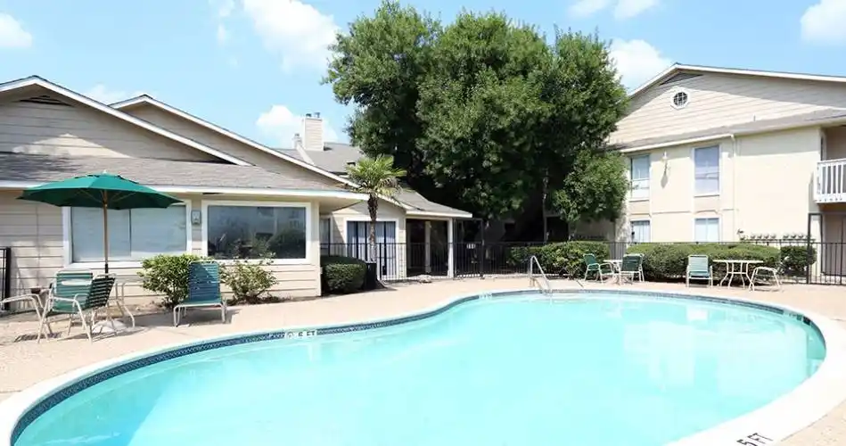 Rental by Apartment Wolf | Vineyard Trace Apartments | 15414 Kuykendahl Rd, Houston, TX 77090 | apartmentwolf.com