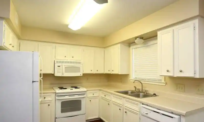 Rental by Apartment Wolf | Highcrest Apartments | 1518 Old Ranch Road 12, San Marcos, TX 78666 | apartmentwolf.com