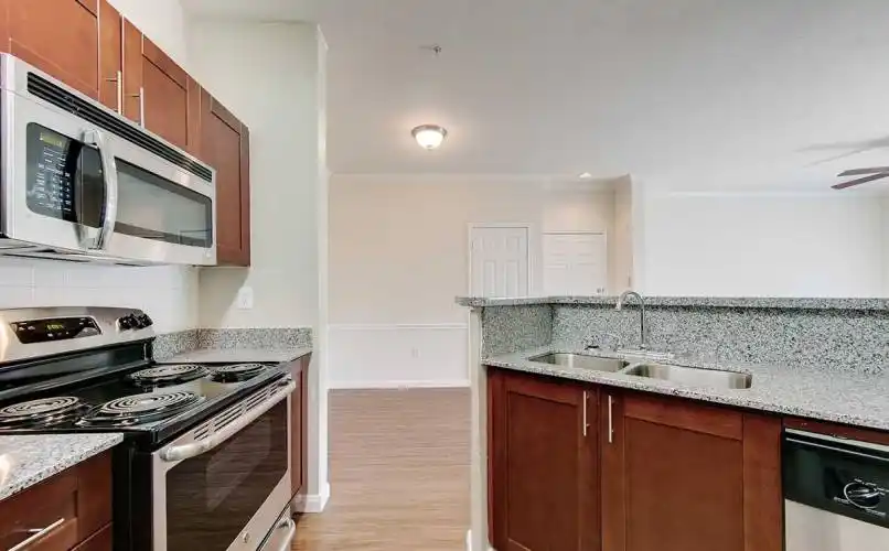 Rental by Apartment Wolf | The View At Lakeside | 901 Lakeside Cir, Lewisville, TX 75057 | apartmentwolf.com