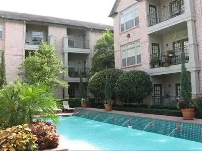 Rental by Apartment Wolf | The Essex House | 3919 Essex Ln, Houston, TX 77027 | apartmentwolf.com