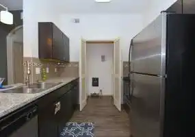 Rental by Apartment Wolf | Midtown Grove | 3603 Chenevert St, Houston, TX 77004 | apartmentwolf.com