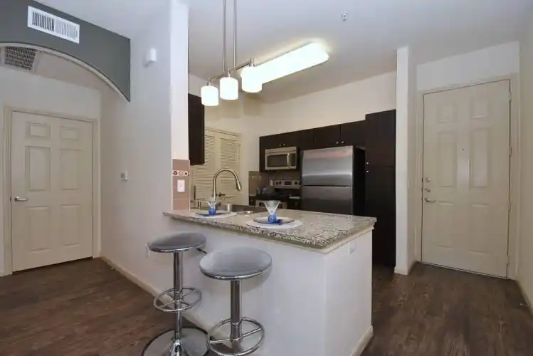 Rental by Apartment Wolf | Midtown Grove | 3603 Chenevert St, Houston, TX 77004 | apartmentwolf.com