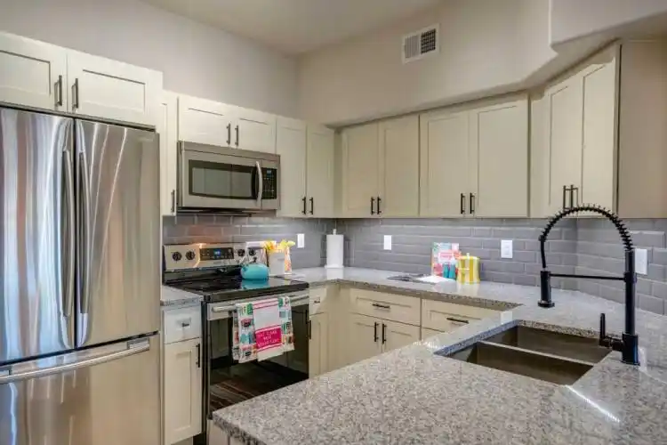 Rental by Apartment Wolf | Cortland Med Center | 9111 Lakes at 610 Dr, Houston, TX 77054 | apartmentwolf.com