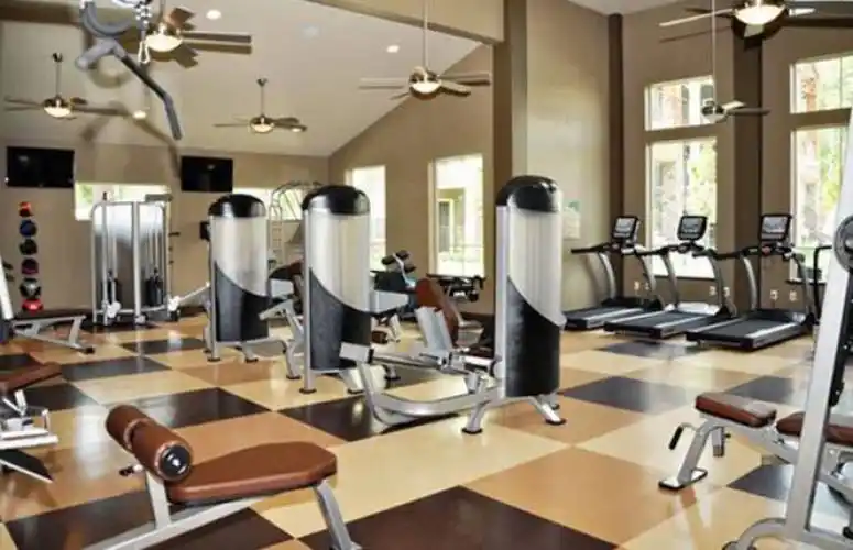 Rental by Apartment Wolf | The Woodlands Lodge | 2500 S Millbend Dr, The Woodlands, TX 77380 | apartmentwolf.com