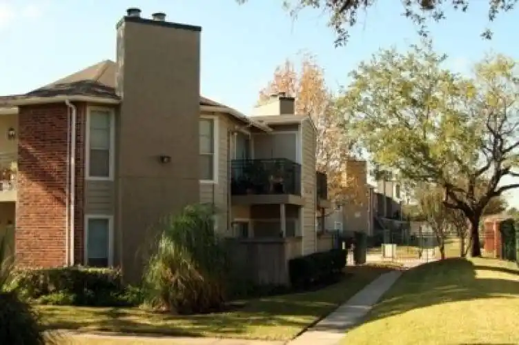 Rental by Apartment Wolf | Crescent at Cityview | 1100 Langwick Dr, Houston, TX 77060 | apartmentwolf.com