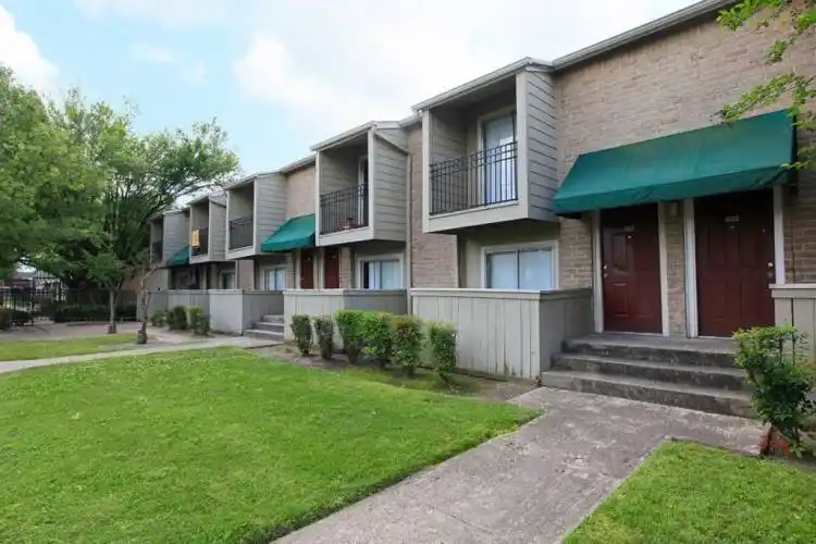 Rental by Apartment Wolf | Rockridge Springs | 17435 Imperial Valley Dr, Houston, TX 77060 | apartmentwolf.com