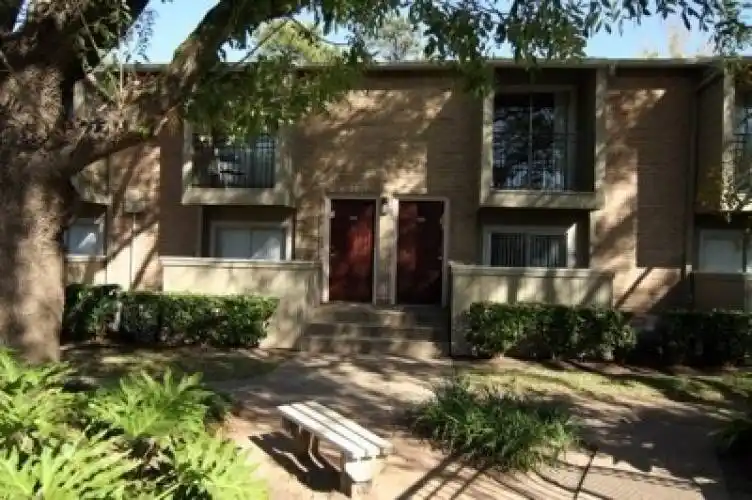 Rental by Apartment Wolf | Rockridge Springs | 17435 Imperial Valley Dr, Houston, TX 77060 | apartmentwolf.com