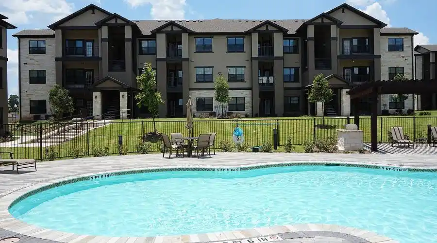 Rental by Apartment Wolf | West Creek Apartments | 2211 Montgomery Park Blvd, Conroe, TX 77304 | apartmentwolf.com