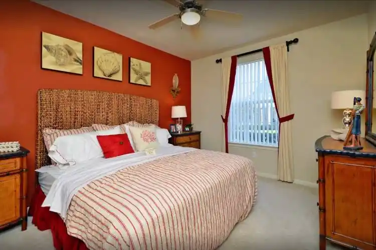 Rental by Apartment Wolf | Riverwood Apartments | 201 River Pointe Dr, Conroe, TX 77304 | apartmentwolf.com