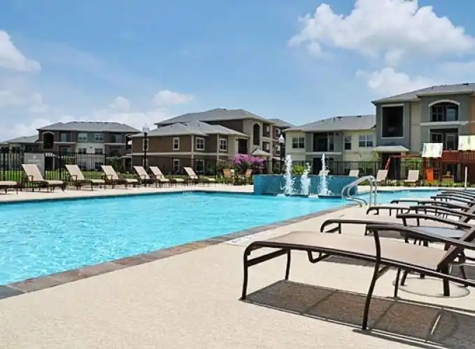 Rental by Apartment Wolf | The Bennett Baytown | 2200 W Baker Rd, Baytown, TX 77521 | apartmentwolf.com