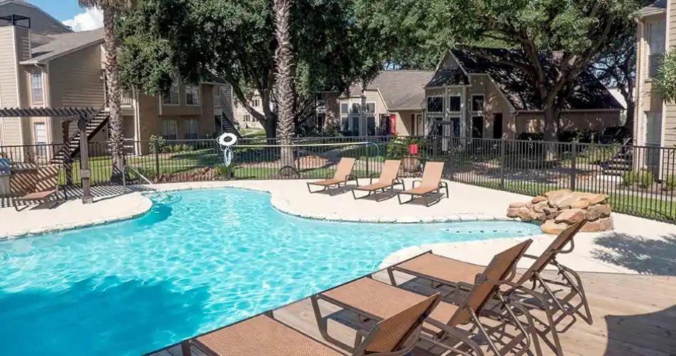 Rental by Apartment Wolf | Oaks at Greenview | 794 Normady St, Houston, TX 77015 | apartmentwolf.com