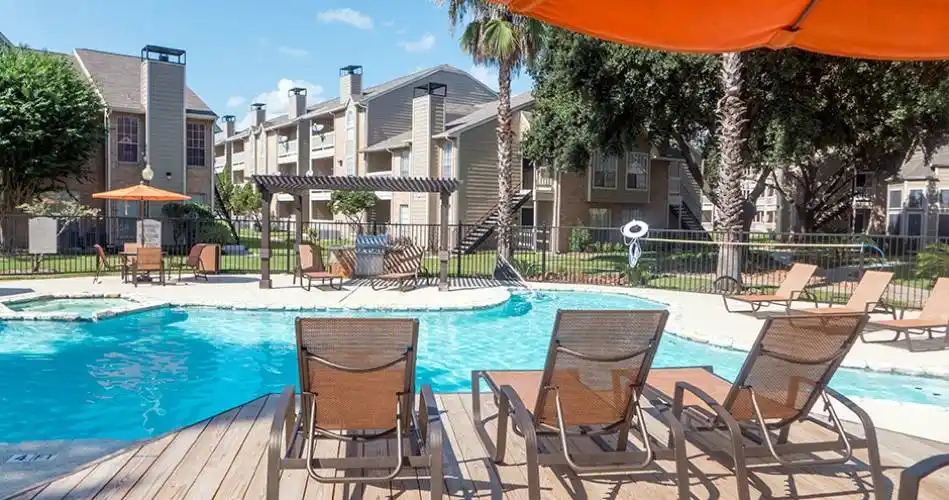 Rental by Apartment Wolf | Oaks at Greenview | 794 Normady St, Houston, TX 77015 | apartmentwolf.com